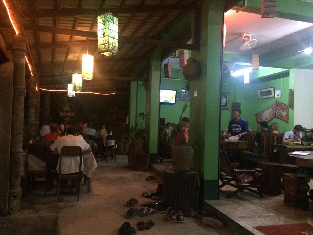 Phonemany Guesthouse Pakbeng Ngoại thất bức ảnh