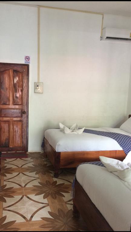Phonemany Guesthouse Pakbeng Ngoại thất bức ảnh