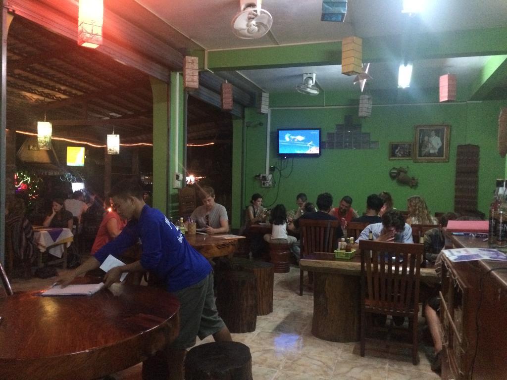 Phonemany Guesthouse Pakbeng Ngoại thất bức ảnh
