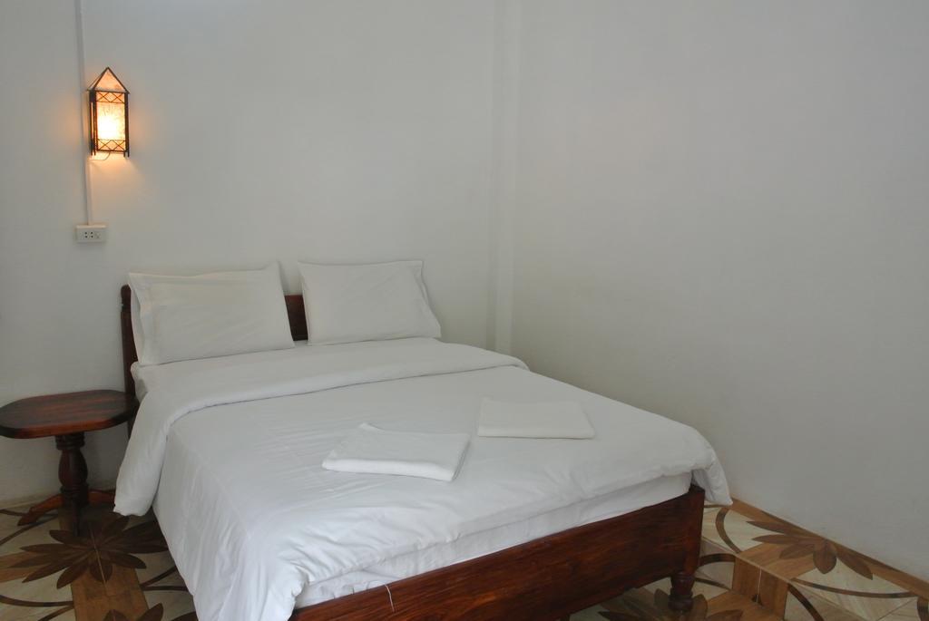 Phonemany Guesthouse Pakbeng Ngoại thất bức ảnh