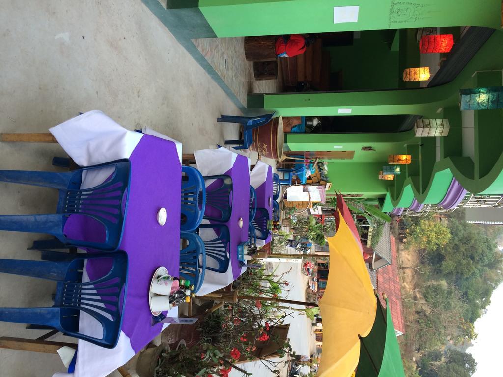Phonemany Guesthouse Pakbeng Ngoại thất bức ảnh