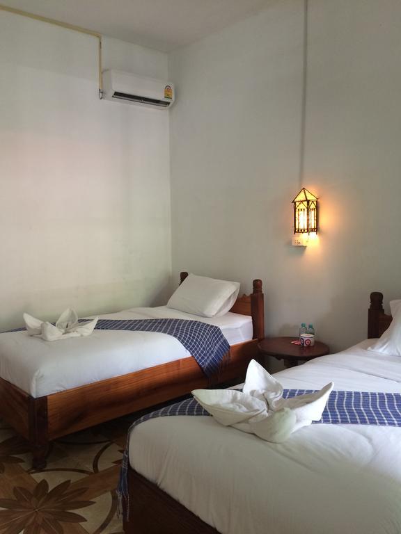 Phonemany Guesthouse Pakbeng Ngoại thất bức ảnh